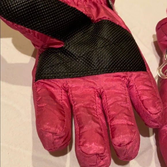 Thinsulate Pink Ski/Winter Gloves - Picture 3 of 14